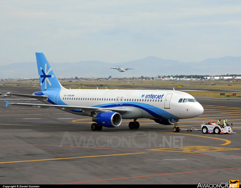 XA-SOB - Airbus A320-214 - Interjet