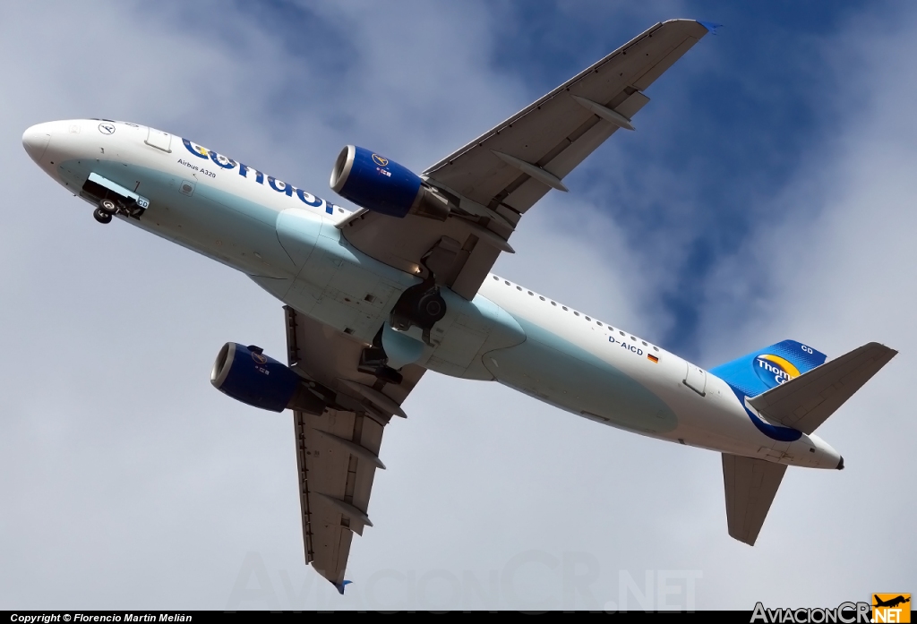 D-AICD - Airbus A320-212 - Condor