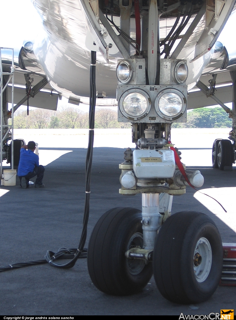 PR-LGN - Boeing 757-236(SF) - Varig Log