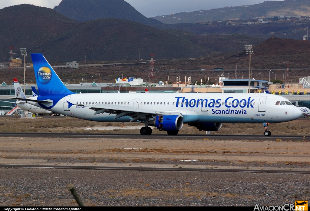 OY-VKB - Airbus A321-211 - Thomas Cook Airlines Scandinavia