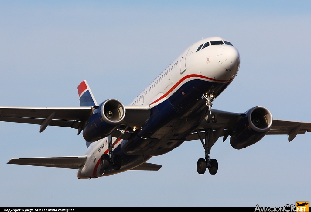 N807AW - Airbus A319-132 - US Airways