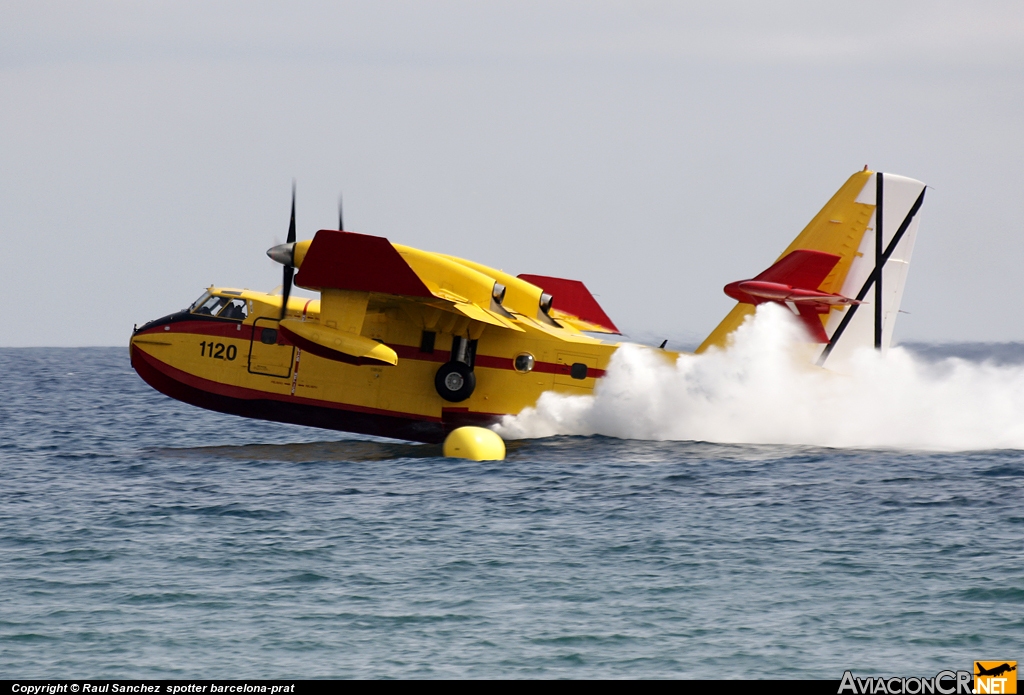 UD.13T-23 - Canadair CL-215T-6B11 - Fuerza Aérea de España