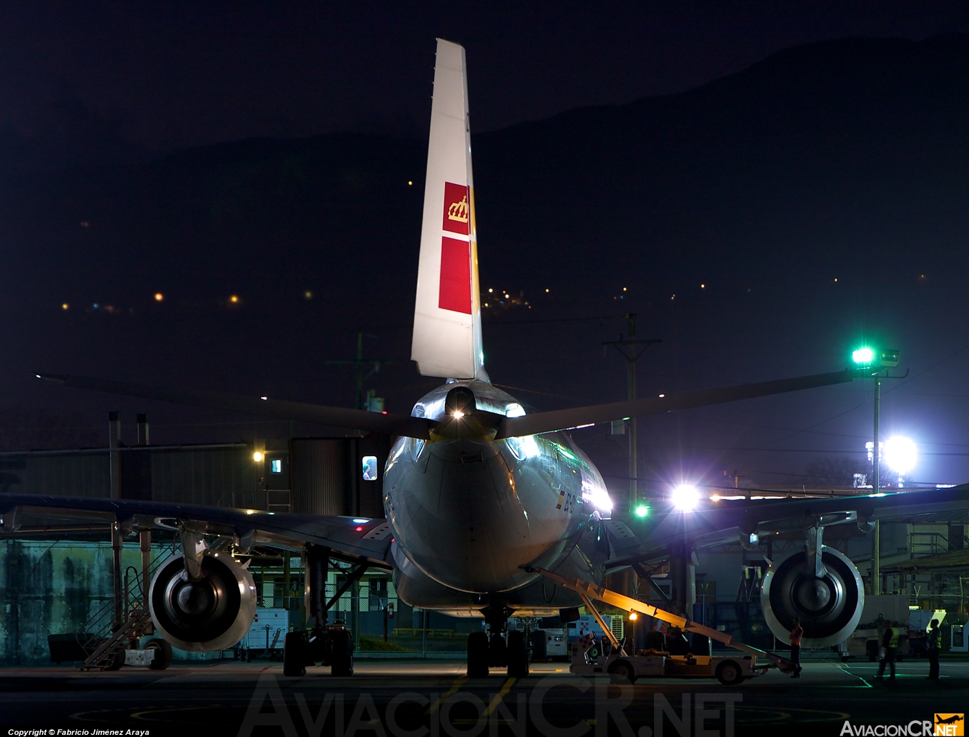 EC-IZY - Airbus A340-642 - Iberia