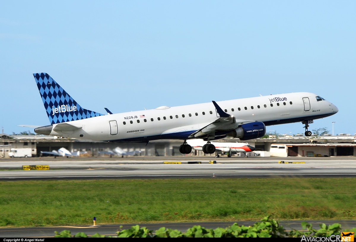 N228JB - Embraer 190-100IGW - Jet Blue