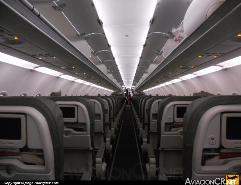 N683TA - Airbus A320-233 - TACA