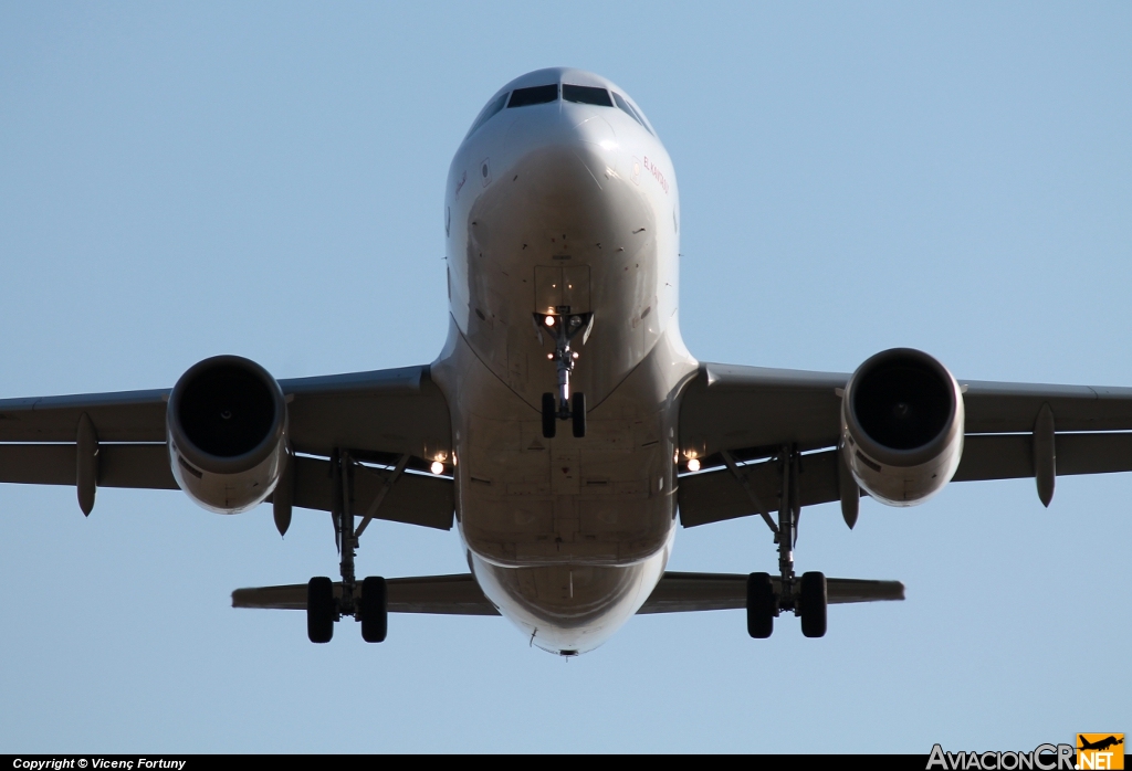 TS-IMJ - Airbus A319-114 - Tunisair