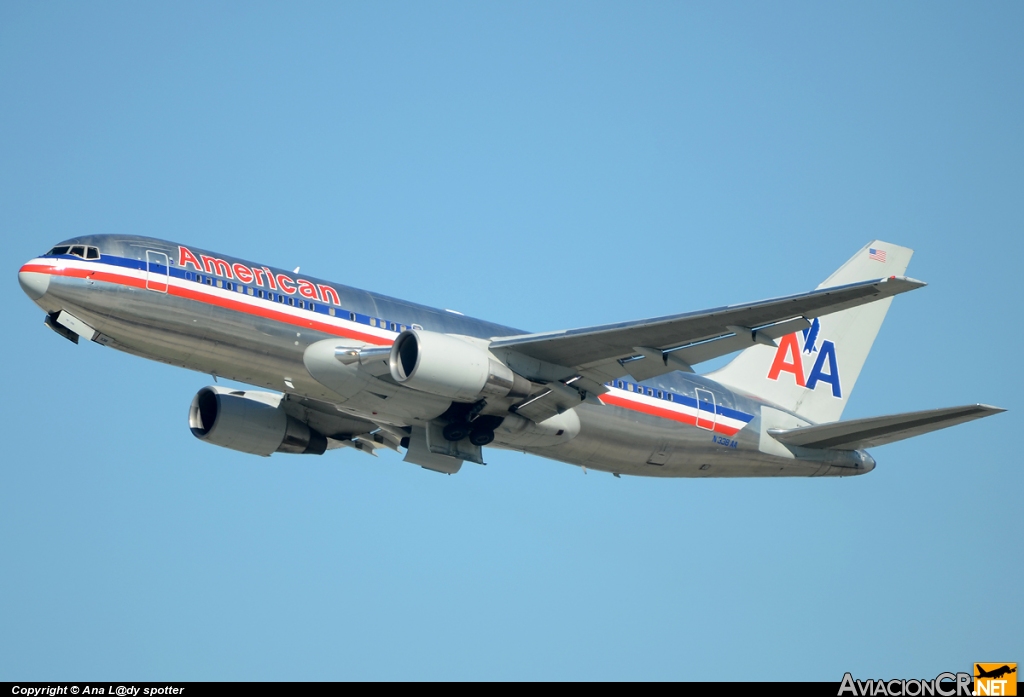 N338AA - Boeing 767-223(ER) - American Airlines