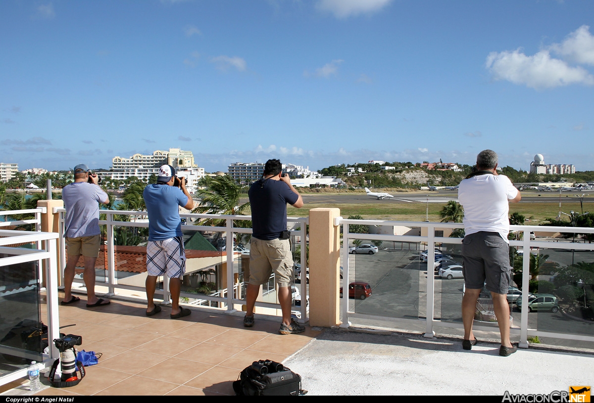TNCM - Lugar De Spotteo - Aeropuerto