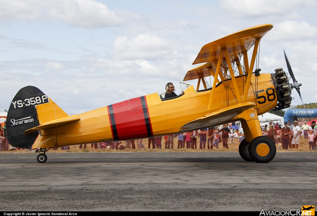 YS-358P - Stearman PT-17 Kaydet - Privado