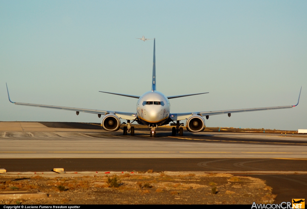 EI-DWX - Boeing 737-8AS - Ryanair