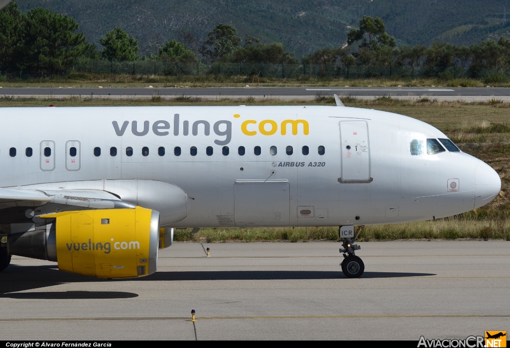 EC-ICR - Airbus A320-211 - Click Air