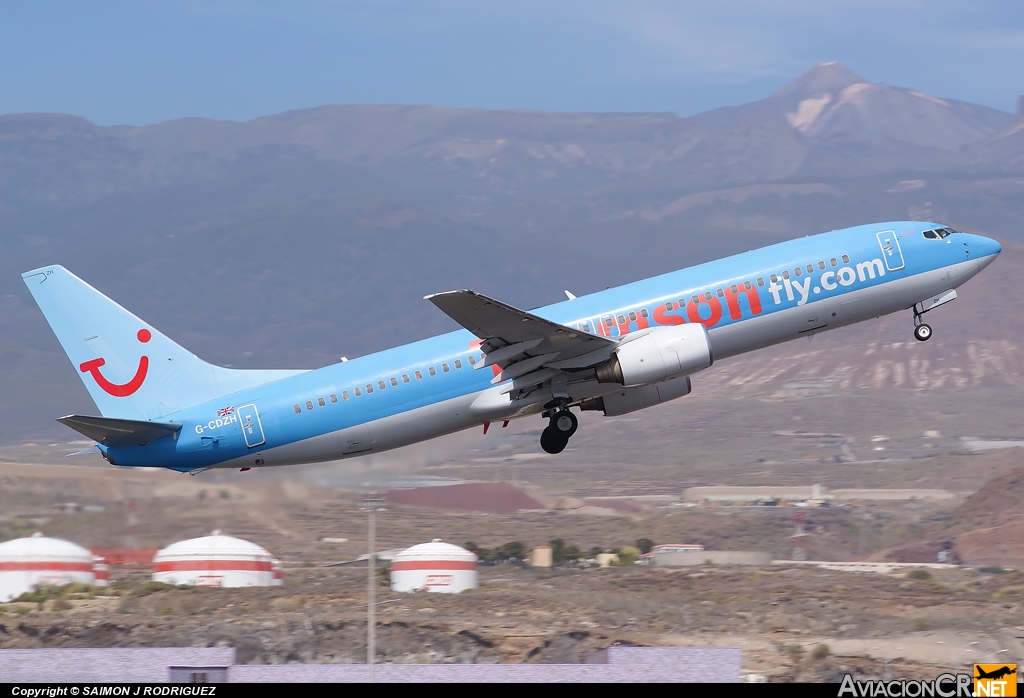 G-CDZH - Boeing 737-804 - Thomsonfly
