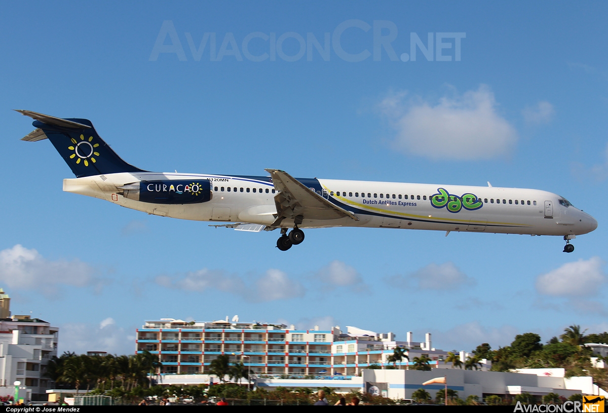 N120MN - McDonnell Douglas MD-83 (DC-9-83) - Dutch Antilles Express (DAE)