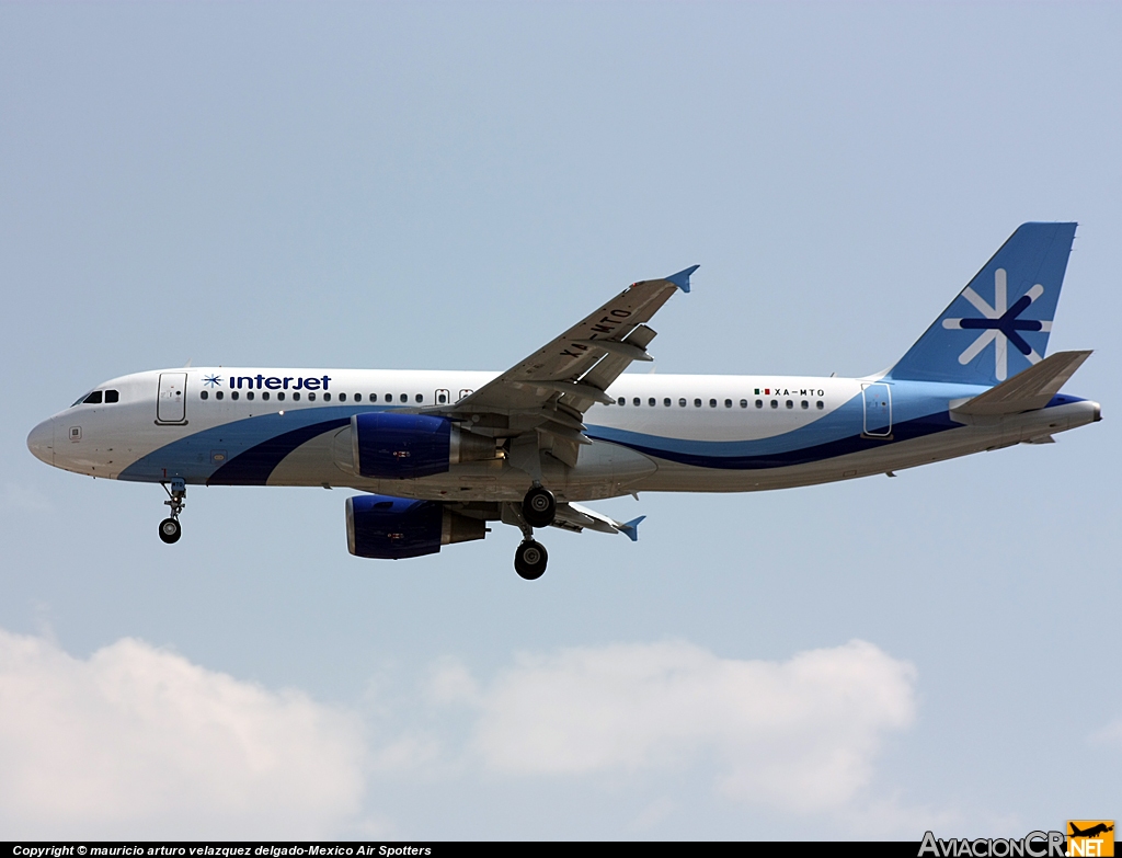 XA-MTO - Airbus A320-214 - Interjet