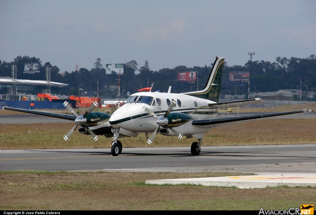 N40XJ - Beechcraft C90B King Air - Desconocida