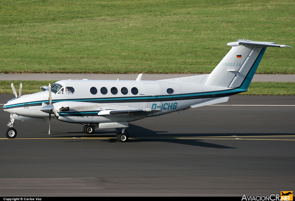 D-ICHG - Beechcraft Super King Air B200 - Privado