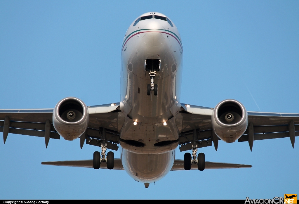 CN-RGF - Boeing 737-86N - Royal Air Maroc