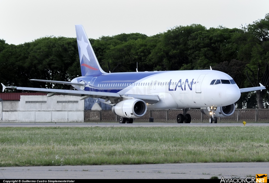 LV-BRA - Airbus A320-233 - LAN Argentina