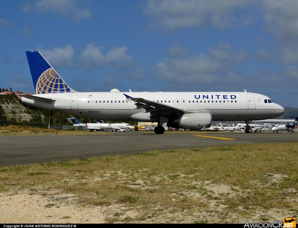 N403UA - Airbus A320-232 - United Airlines