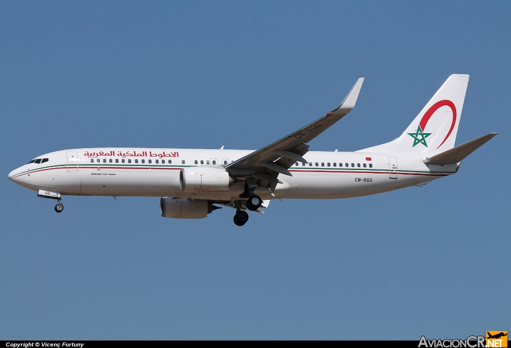 CN-RGG - Boeing 737-86N - Royal Air Maroc - RAM