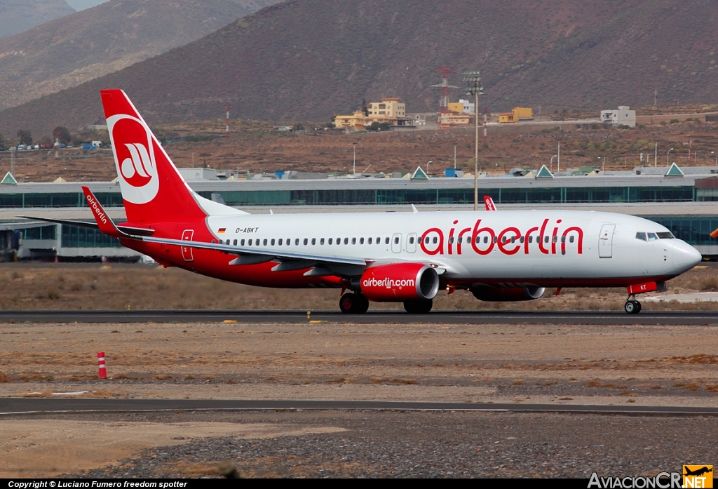 D-ABKT - Boeing 737-86J - Air Berlin