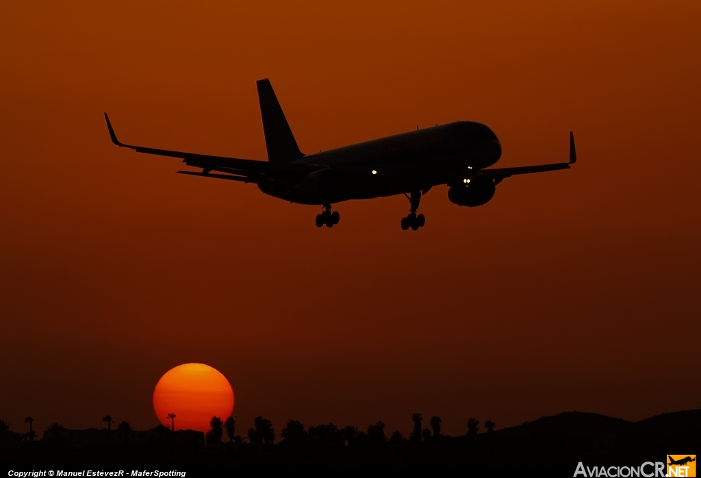 G-OOBP - Boeing 757-2G5 - Thomson Airways