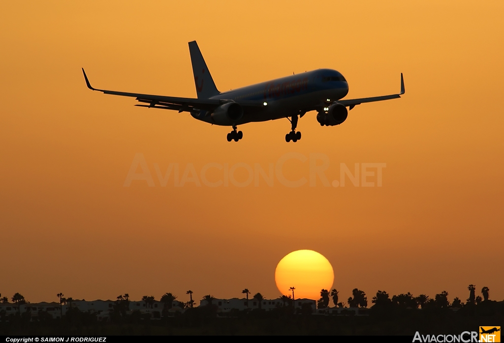 G-OOBP - Boeing 757-2G5 - Thomson Airways