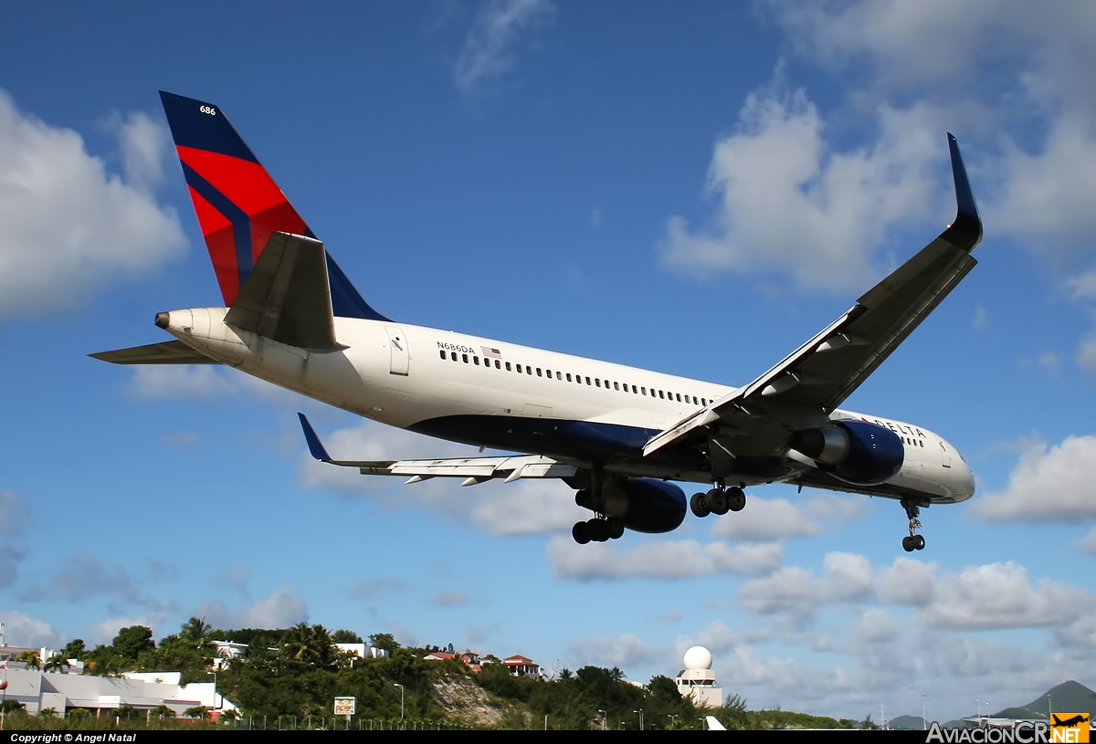 N686DA - Boeing 757-232 - Delta Air Lines