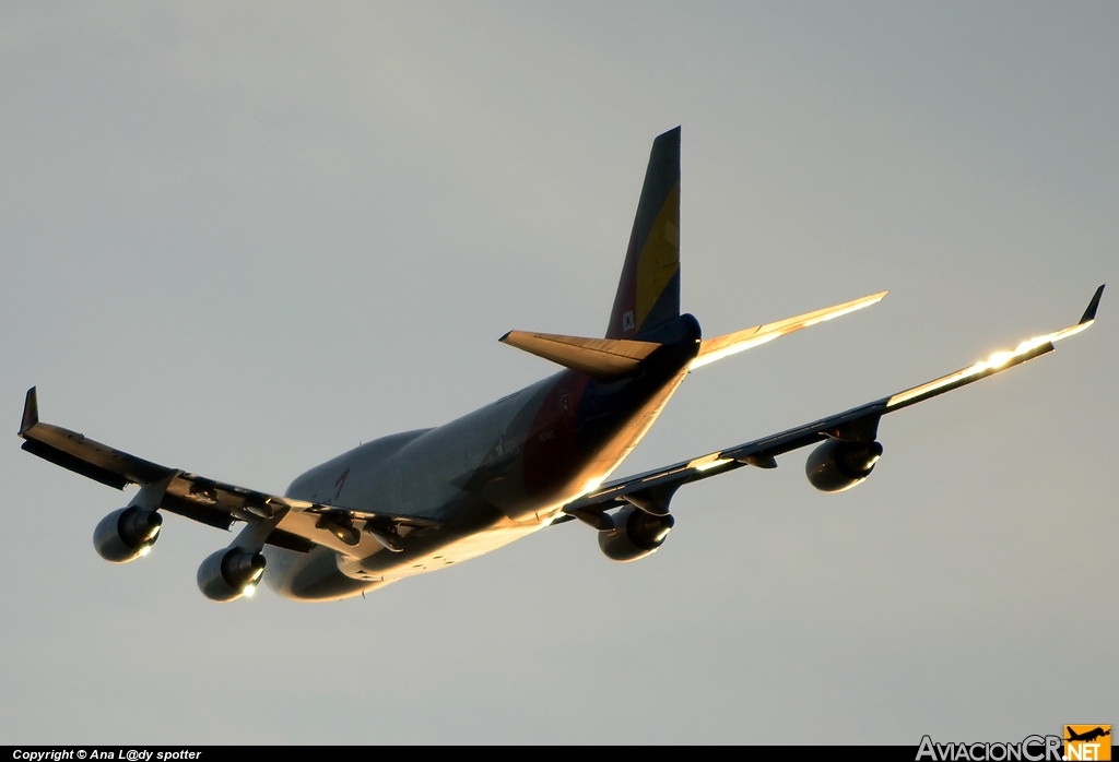 HL7413 - Boeing 747-48E(BDSF) - Asiana Cargo