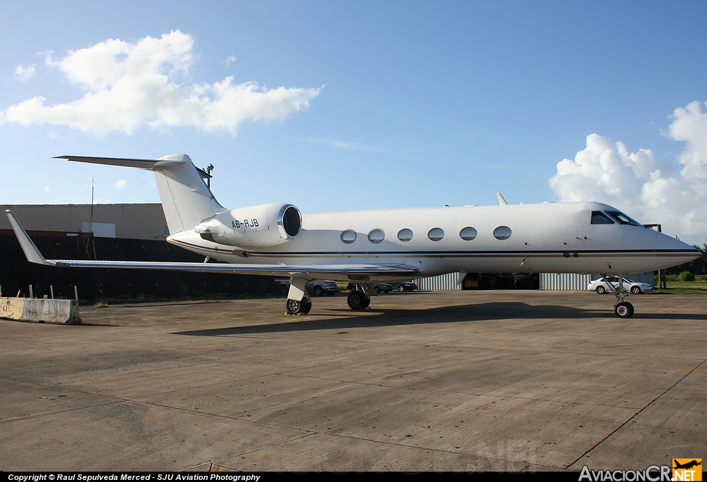 A6-RJB - Gulfstream G300 - Royal Jet