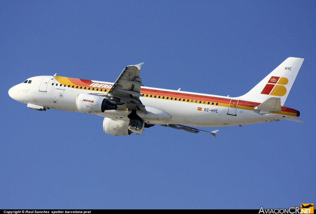 EC-HYC - Airbus A320-214 - Iberia