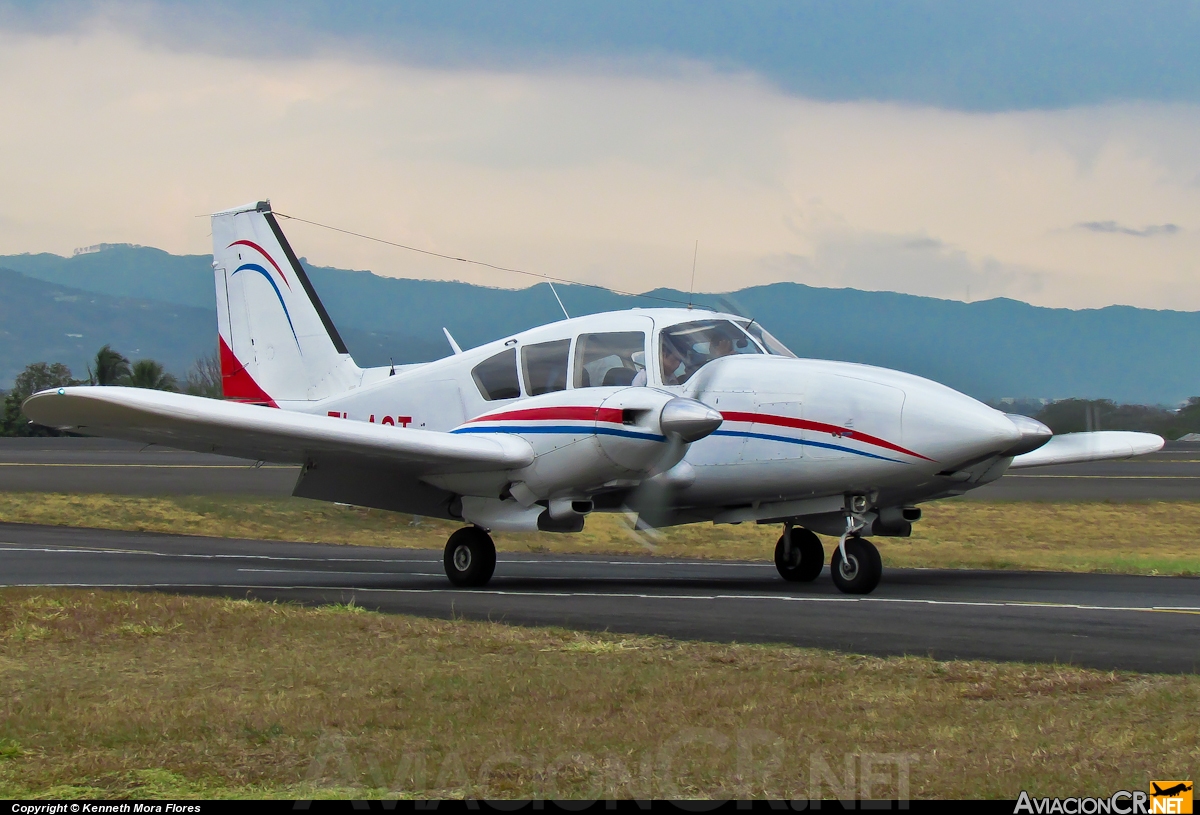 TI-AST - Piper PA-23-250 Aztec E - Aviones Taxi Aéreo S.A (ATASA)