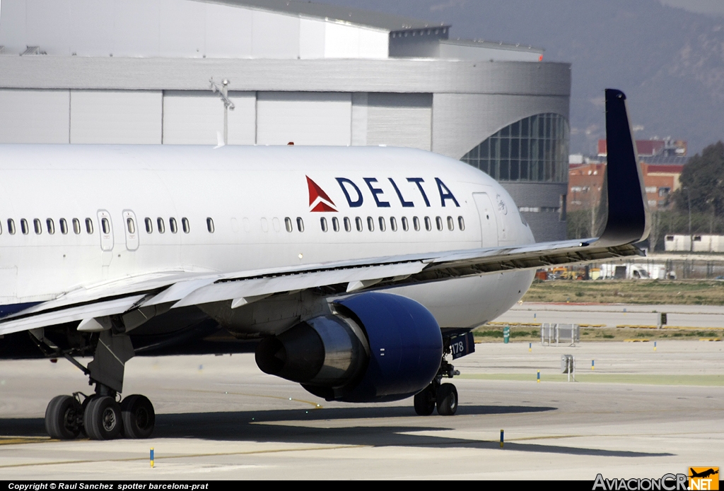 N178DN - Boeing 767-332 - Delta Air Lines