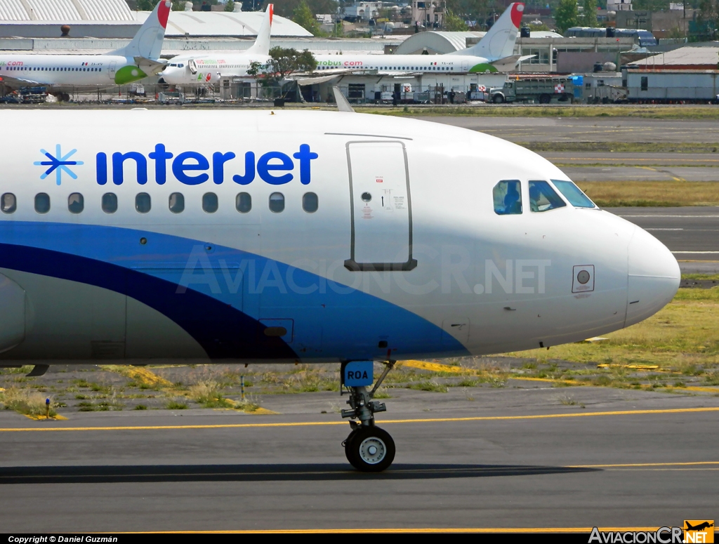 XA-ROA - Airbus A320-214 - Interjet