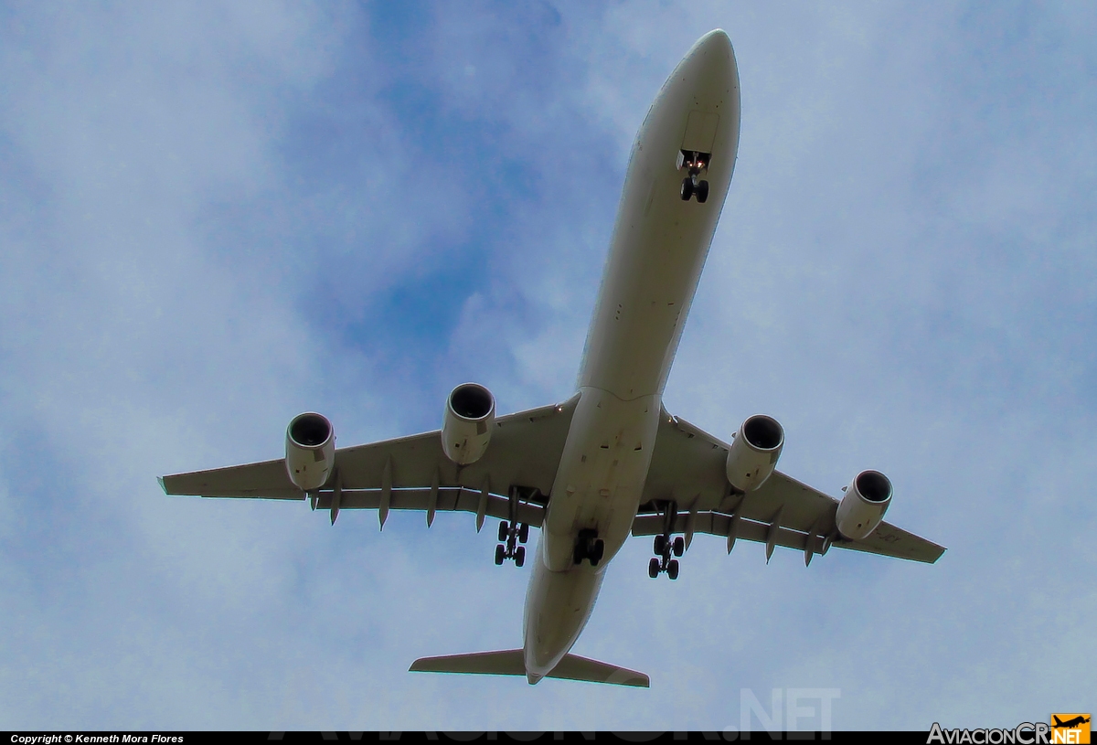 EC-JCY - Airbus A340-642 - Iberia