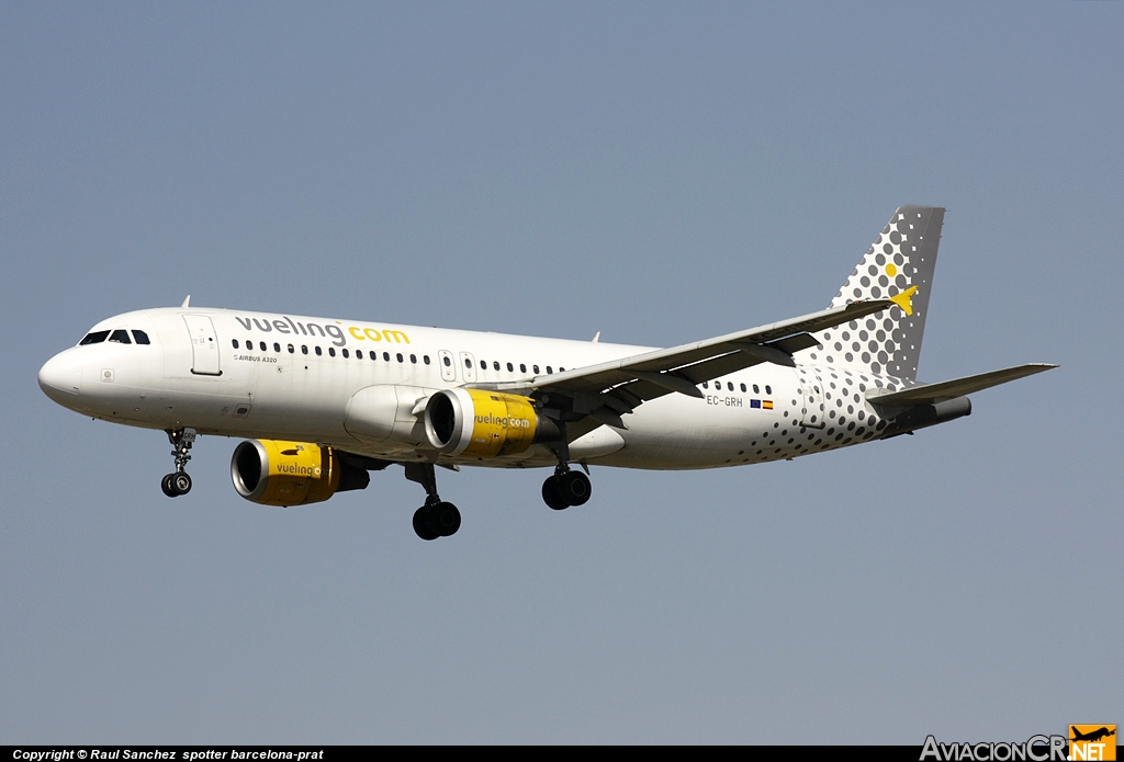 EC-GRH - Airbus A320-211 - Vueling