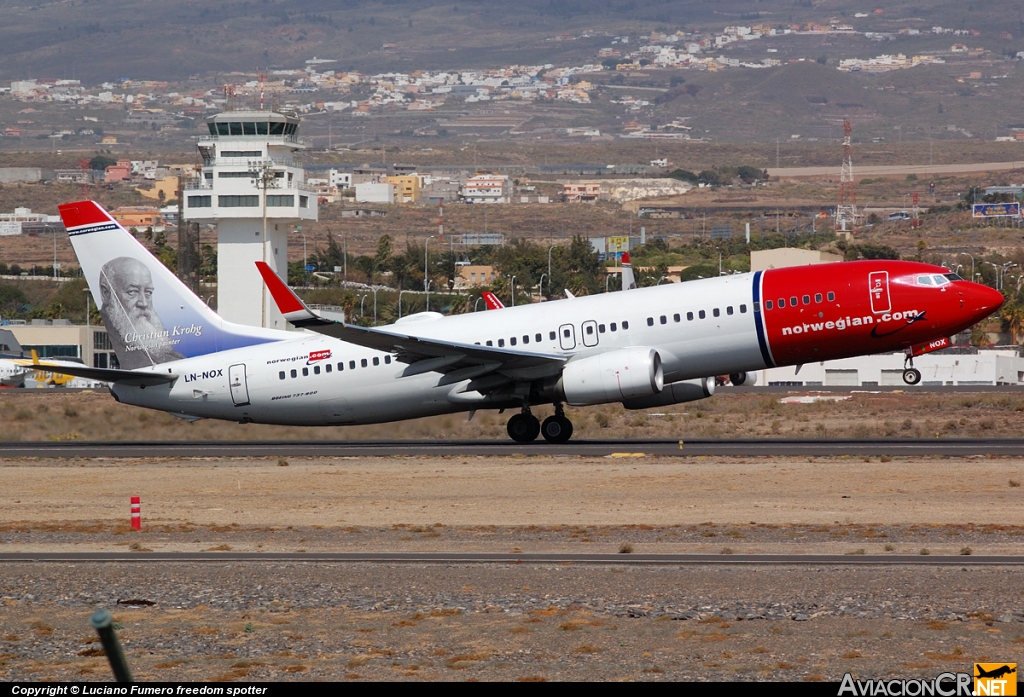 LN-NOX - Boeing 737-8JP - Norwegian Air Shuttle