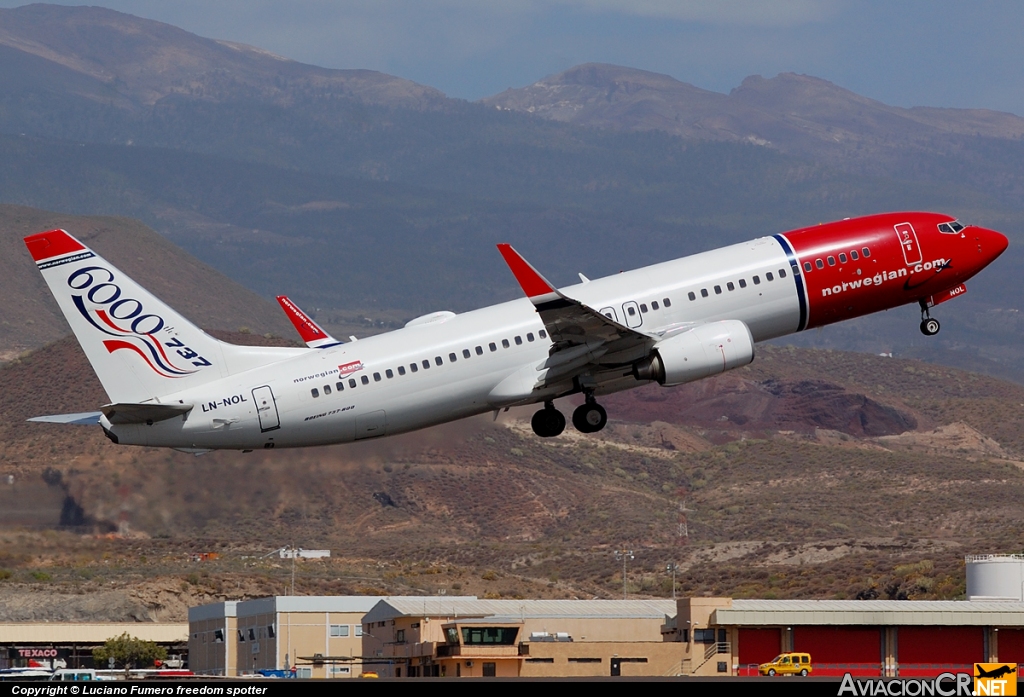 LN-NOL - Boeing 737-8Q8 - Norwegian Air Shuttle