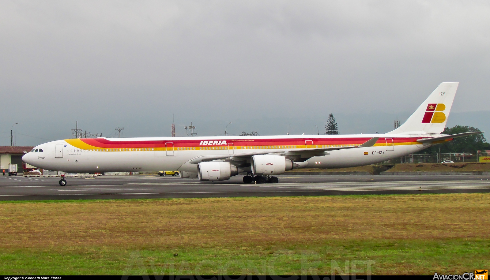 EC-IZY - Airbus A340-642 - Iberia