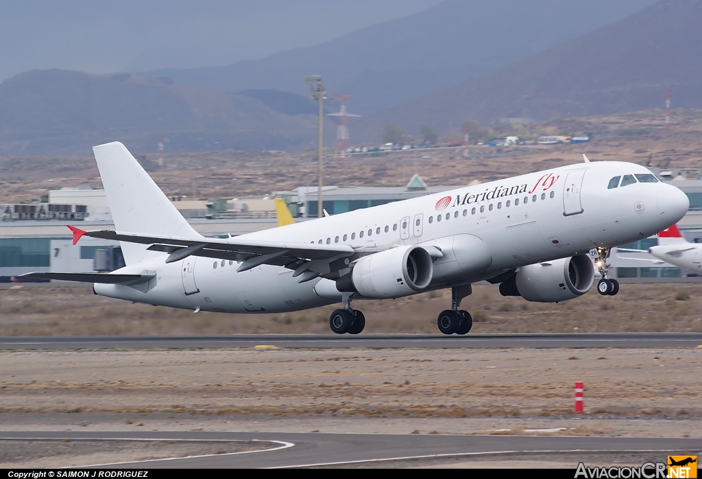 EI-EZR - Airbus A320-214 - Meridiana Fly