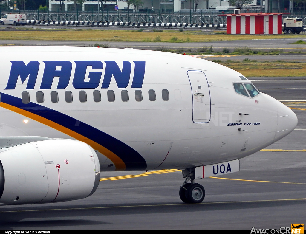 XA-UQA - Boeing 737-322 - Magnicharters