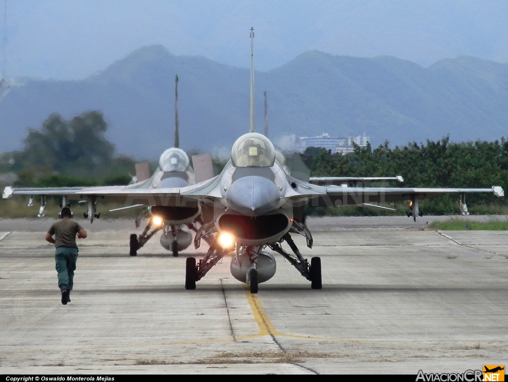 0220 - General Dynamics F-16A Fighting Falcon - Venezuela - Aviacion Militar Venezolana
