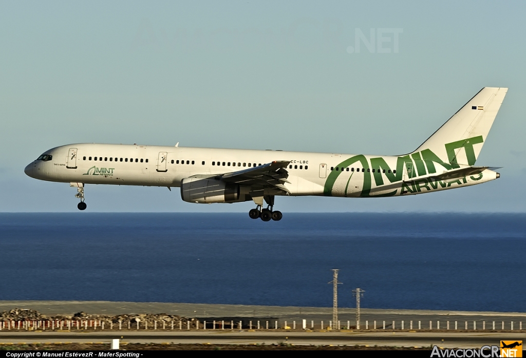 EC-LBC - Boeing 757-28A - Mint Airways
