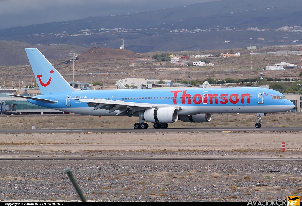 G-OOBI - Boeing 757-2B7 - Thomsonfly