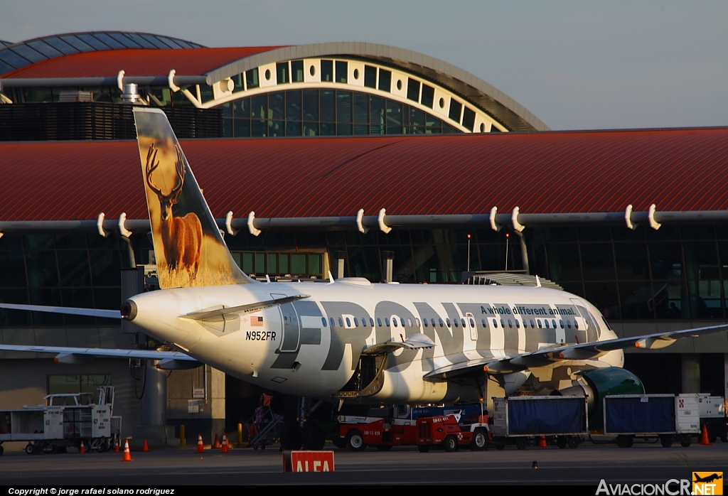 N952FR - Airbus A319-112 - Frontier Airlines