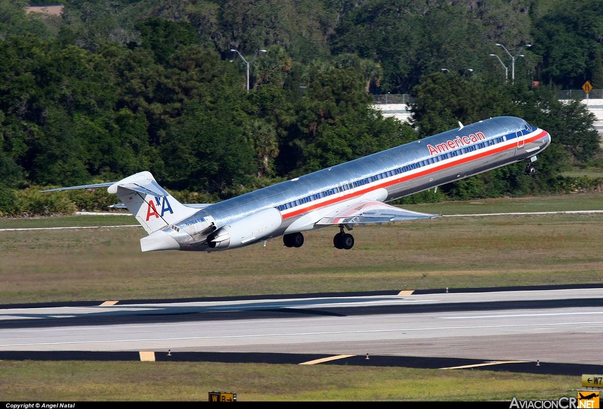 N964TW - McDonnell Douglas MD-83 - American Airlines