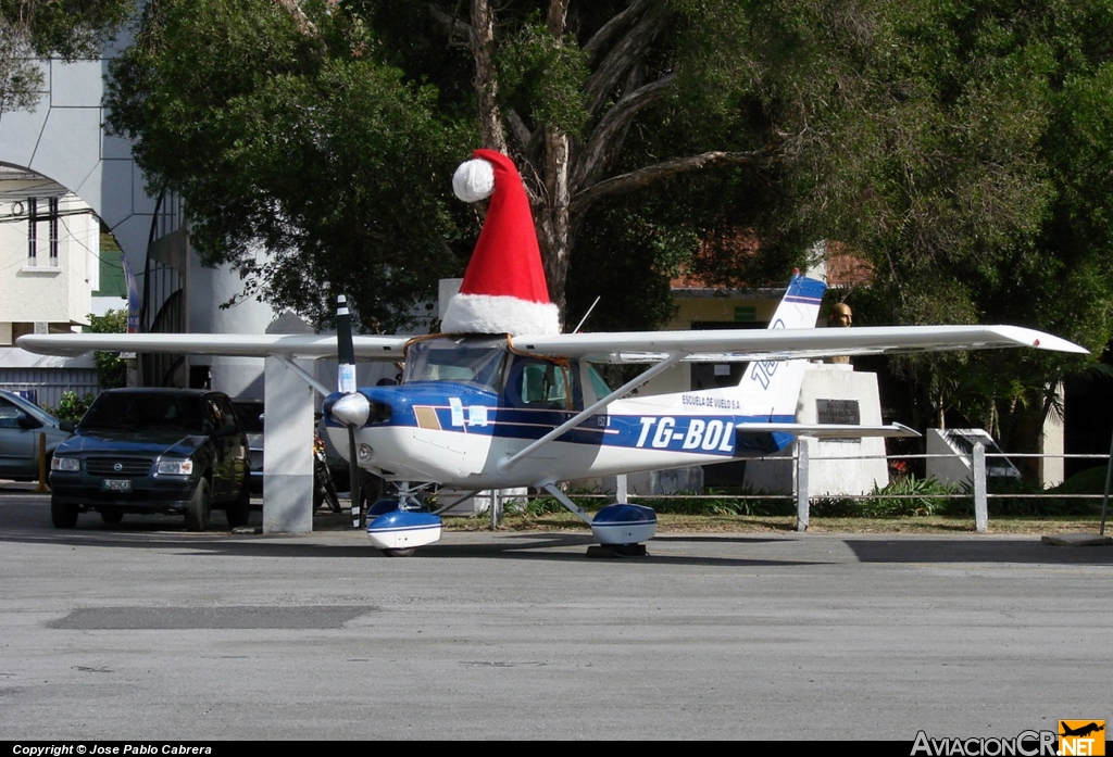 TG-BOL - Cessna 152 - Desconocida