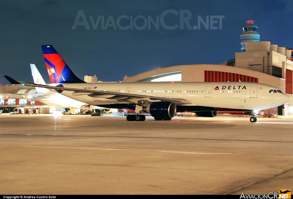 N857NW - Airbus A330-223 - Delta Air Lines