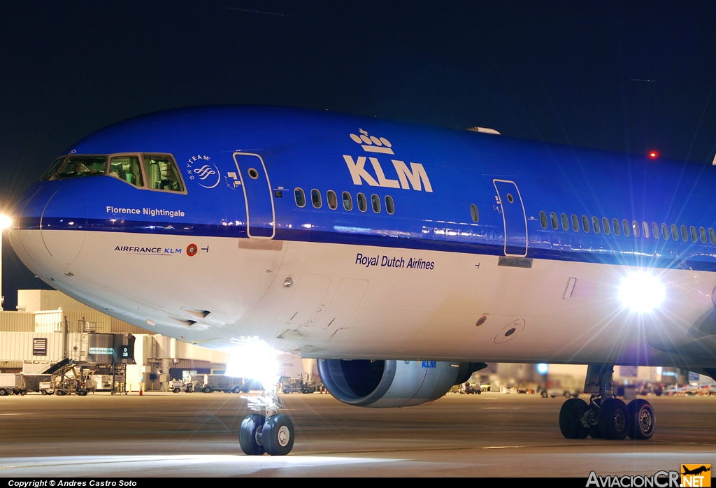 PH-KCD - McDonnell Douglas MD-11 - KLM - Royal Dutch Airlines