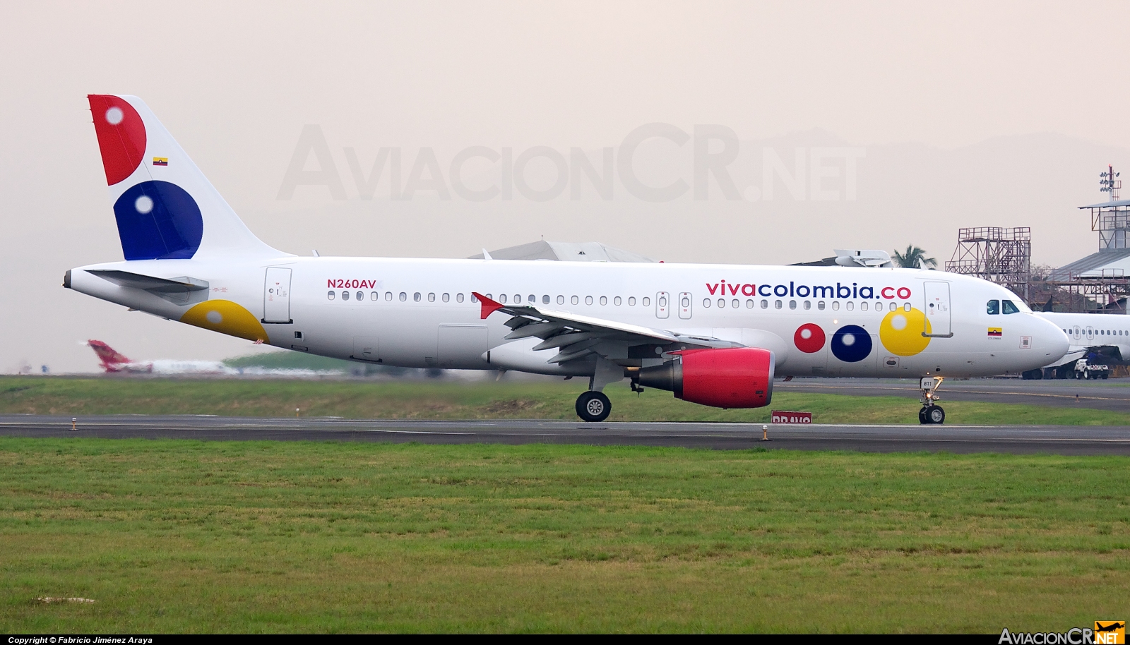 N260AV - Airbus A320-214 - Viva Colombia